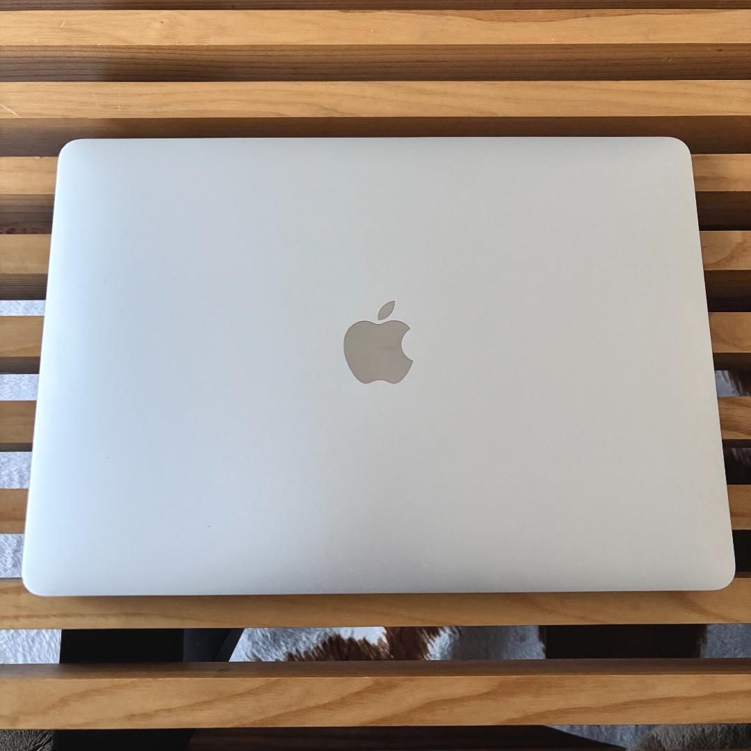 【美品】Macbook Air　M1／8MB／256GB