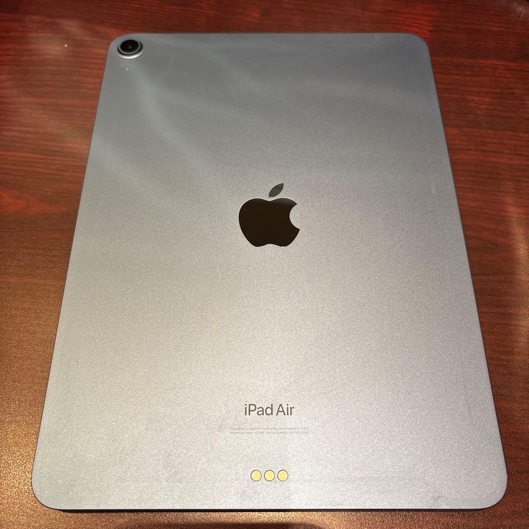 Apple iPad Air 第5世代　64GB Wi-Fiモデル 本体