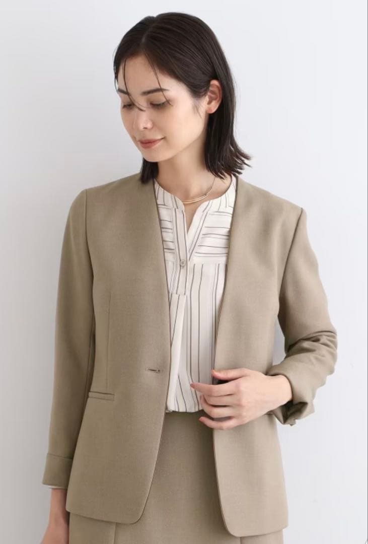 INDIVI 【洗える／UVケア／定番スーツ】ウール調ノーカラージャケット19