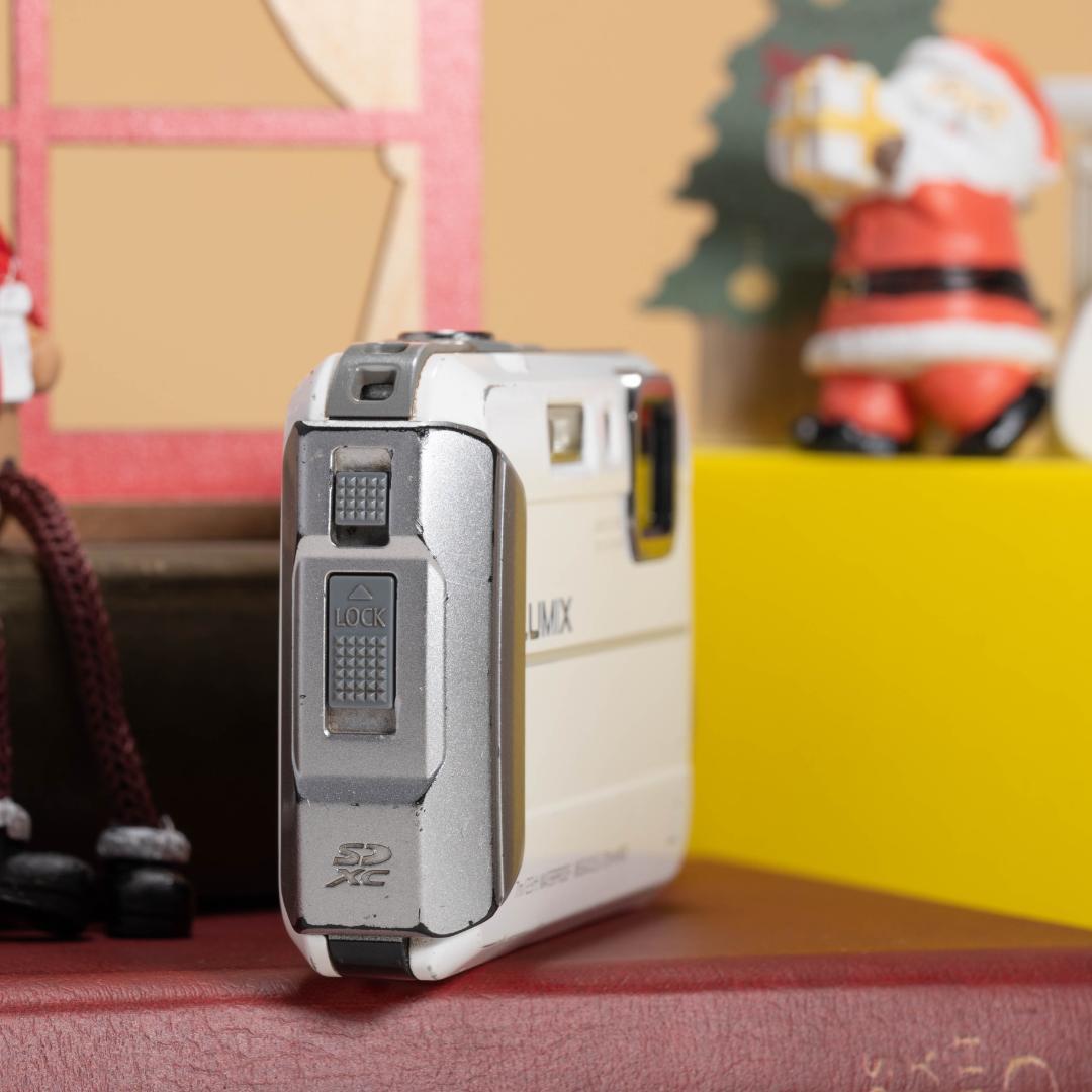 【防水カメラ】LUMIX DMC-FT25 ホワイト 動作確認済 スマホ転送