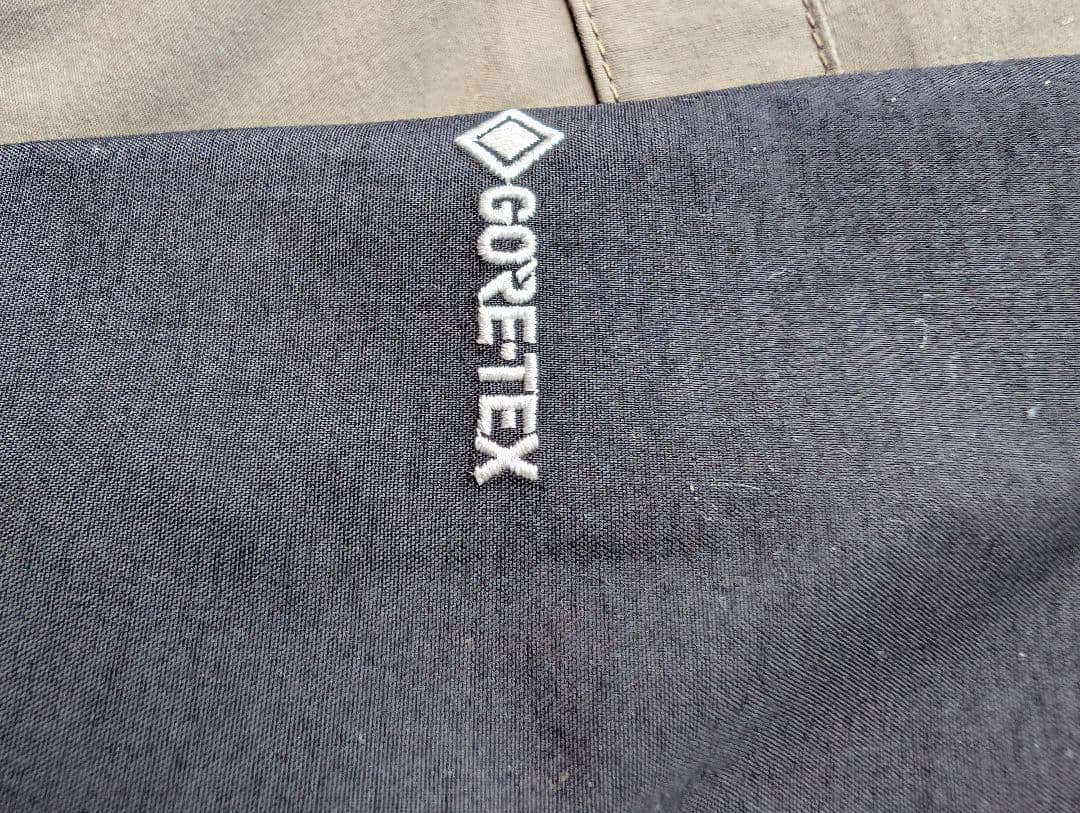 ノースフェイス マウンテンライトジャケットNP11834 NT ニュートープ　M