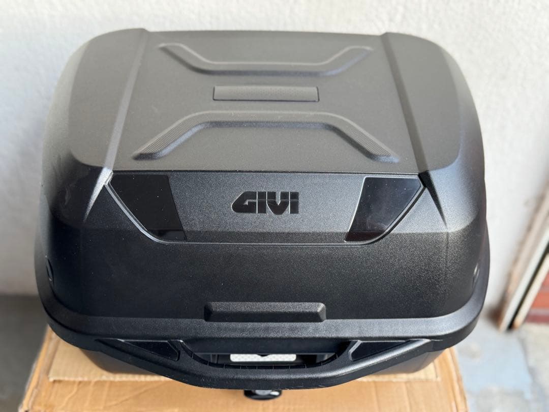 GIVI リアボックス43L