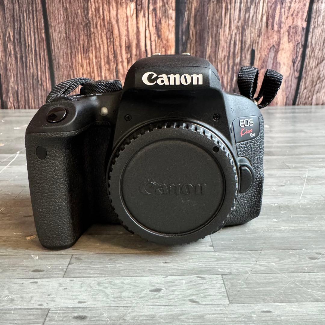 Canon EOS Kiss X9i 18-55mm IS STM レンズキット