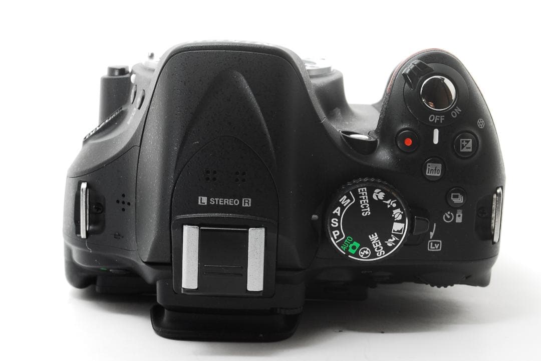 バック付き　Nikon D5200 Wi-Fi対応 望遠VRレンズセット