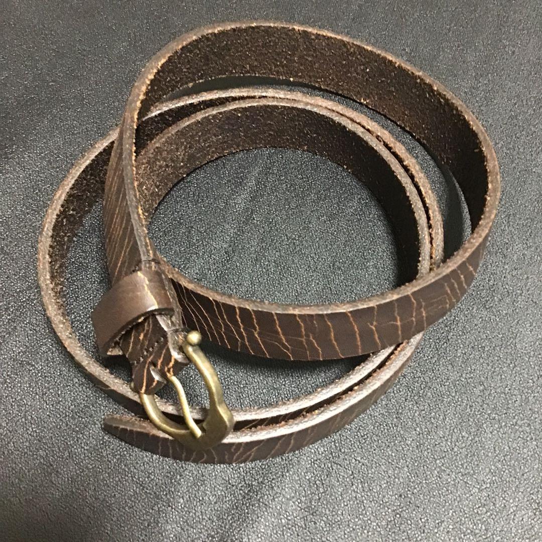 サンローランパリ　HORSESHOE BUCKLE BELT