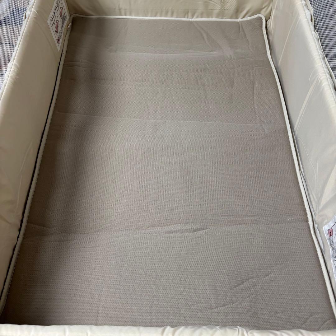 極美品 アップリカ Aprica ココネル エアー プラス ベビーベッド