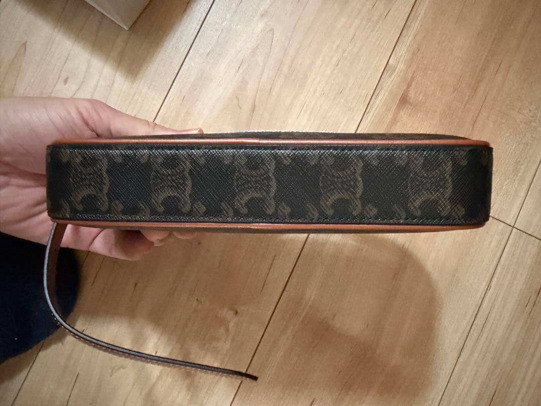 セリーヌ　CELINE トリオンフ　カメラバッグ　レア