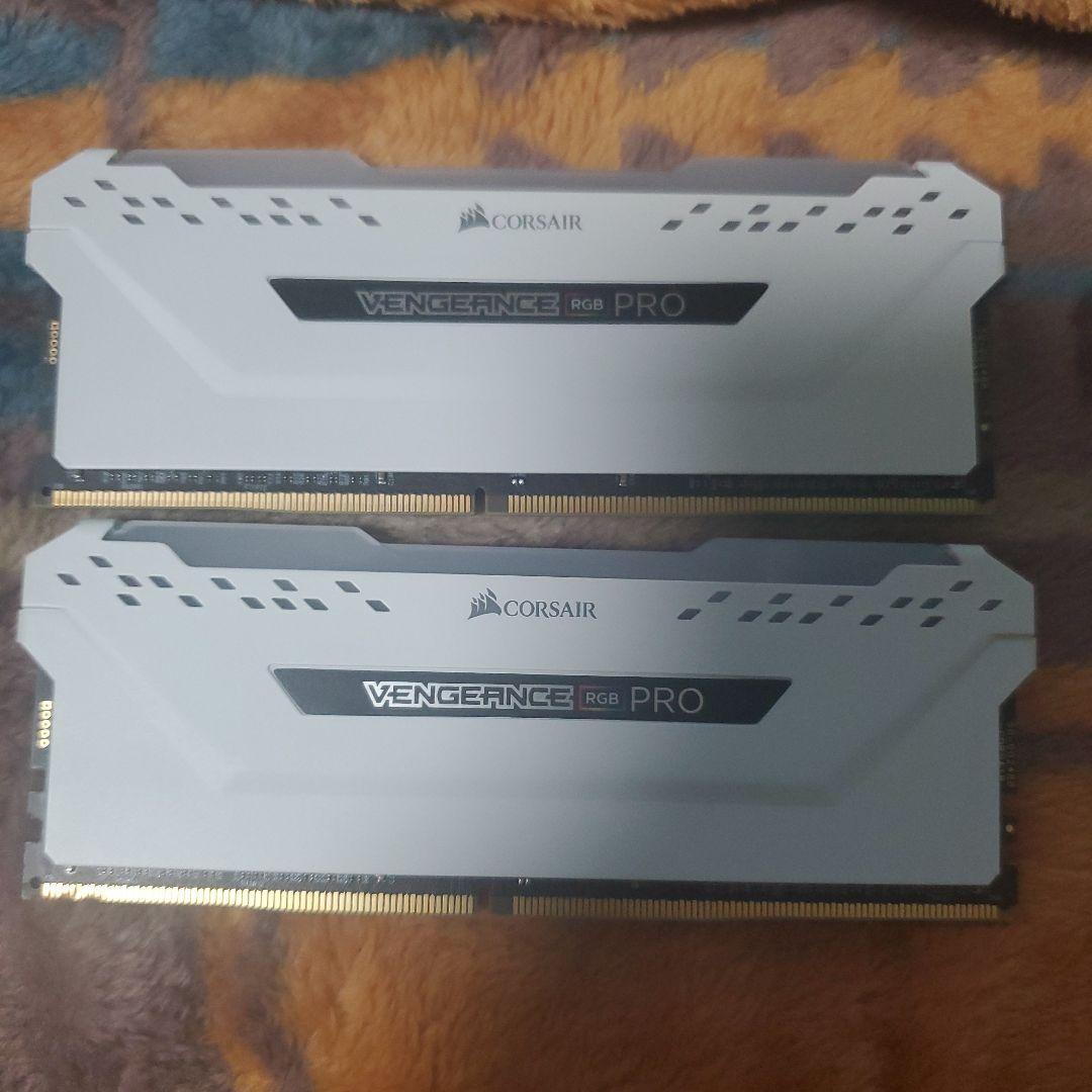 m*n様 CORSAIR VENGEANCE RGB PRO 16GB DDR4