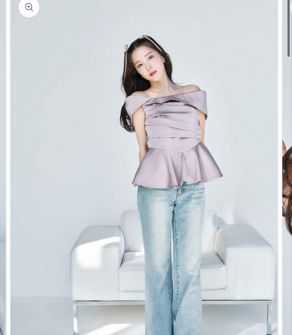 poláura　ポローラ　オフショル　ロマンティックサテンぺプラムトップス