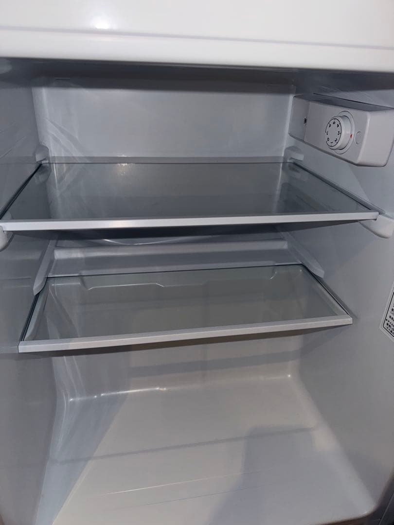 2025年製ハイセンス冷蔵庫87L 冷蔵63L 冷凍24L HR-B91HW