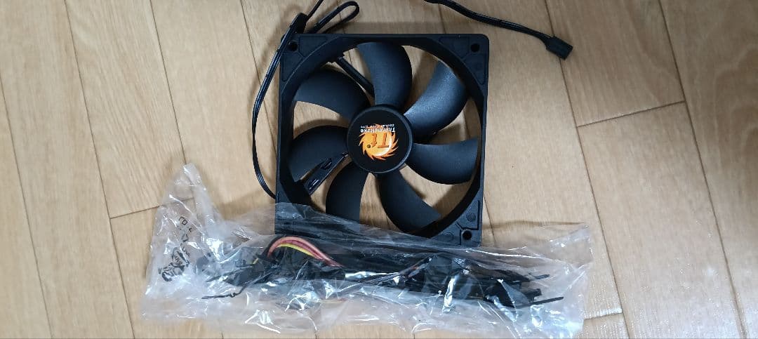 最終PCケース　Ryzen3 2200G 　電源　マザーボード　セット　箱あり