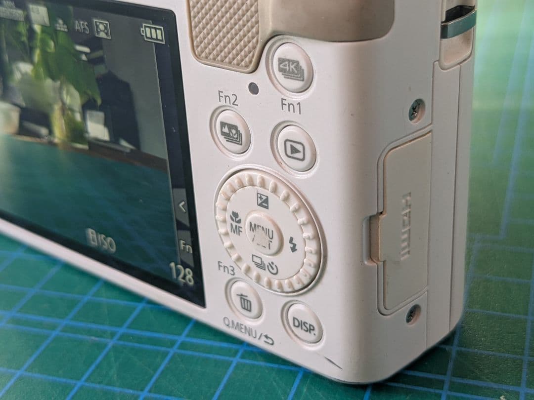 DMC-TZ85 Panasocic デジタルカメラ LUMIX 白