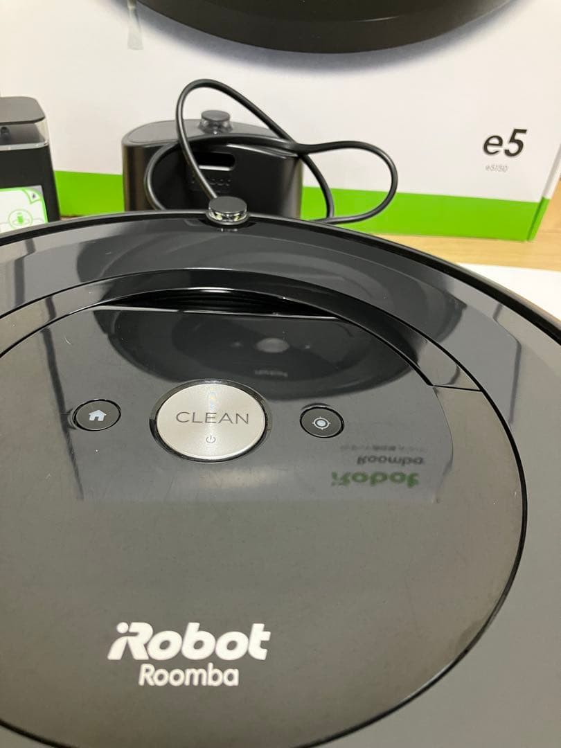 美品　iRobot Roomba e5 元箱　本体 充電器付き