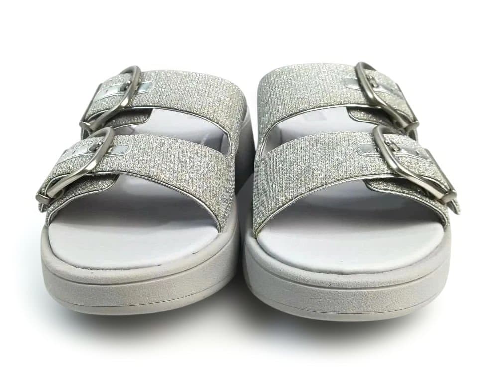 新品フイットフロップfitflopレディースサンダル24cm　訳有り品です。