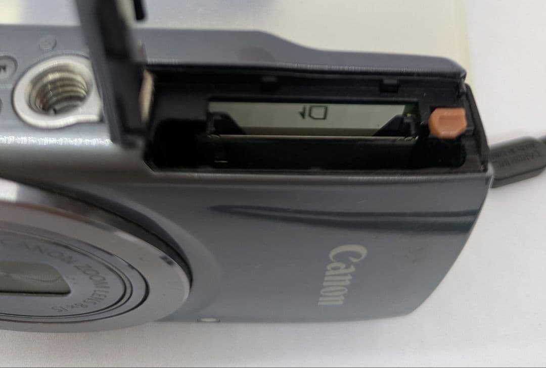 キャノン　Canon IXY 160 シルバー ジャンク品（動作未確認）コンデジ