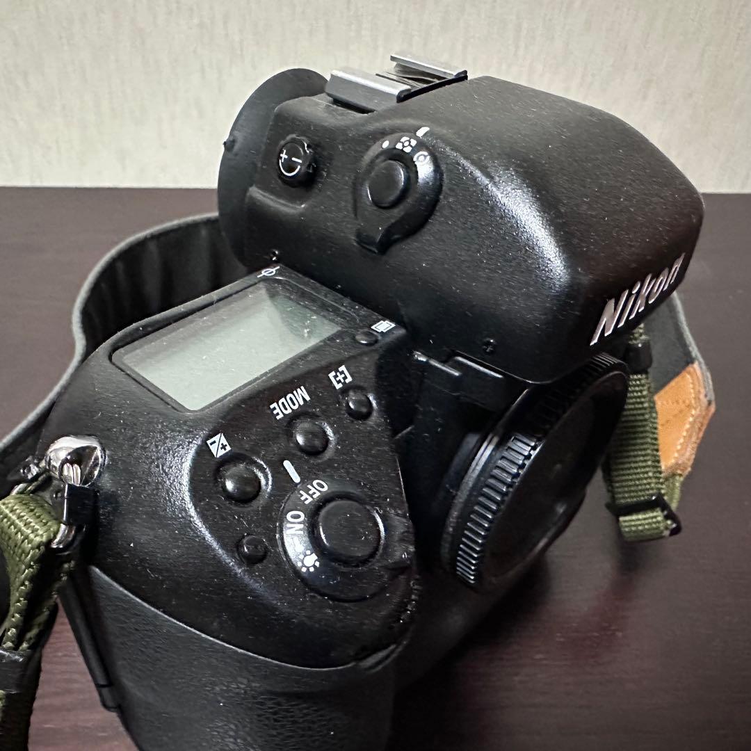 動作確認済　Nikon F5 AF-S NIKKOR 28-70mm f2.8