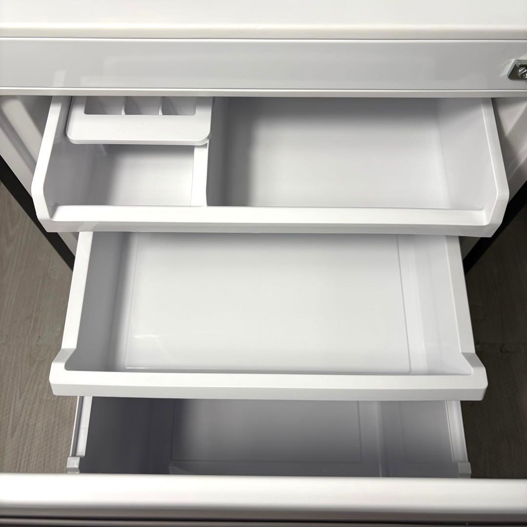 2025年製 冷蔵庫 一人暮らし 単身用 小型 保証付 送料無料 未使用に近い