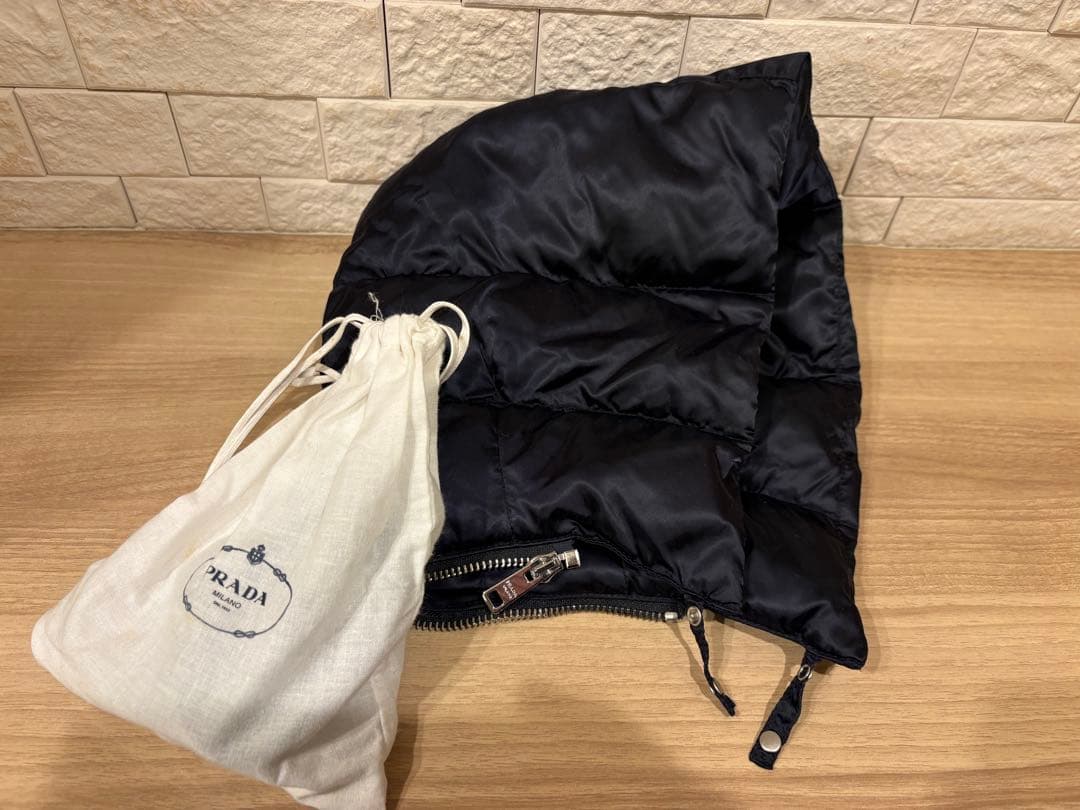 正規品 超美品PRADA ブラック ファー付きダウンジャケット 38 プラダ