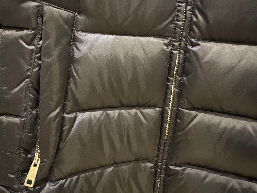 正規品 超美品PRADA ブラック ファー付きダウンジャケット 38 プラダ