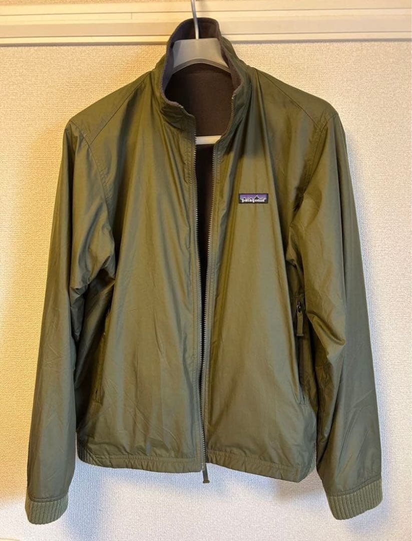 美品 Patagonia ナイロンジャケット オリーブ