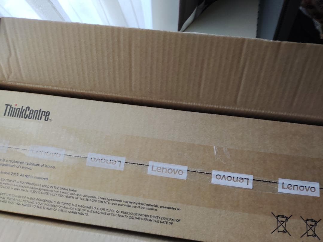 ミニPC Lenovo ThinkCentre M75q-1