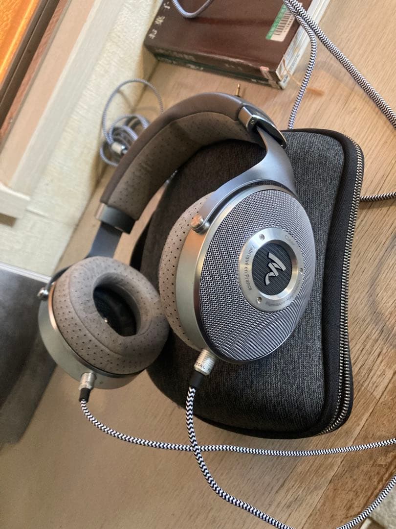 ヘッドホン Focal clear og