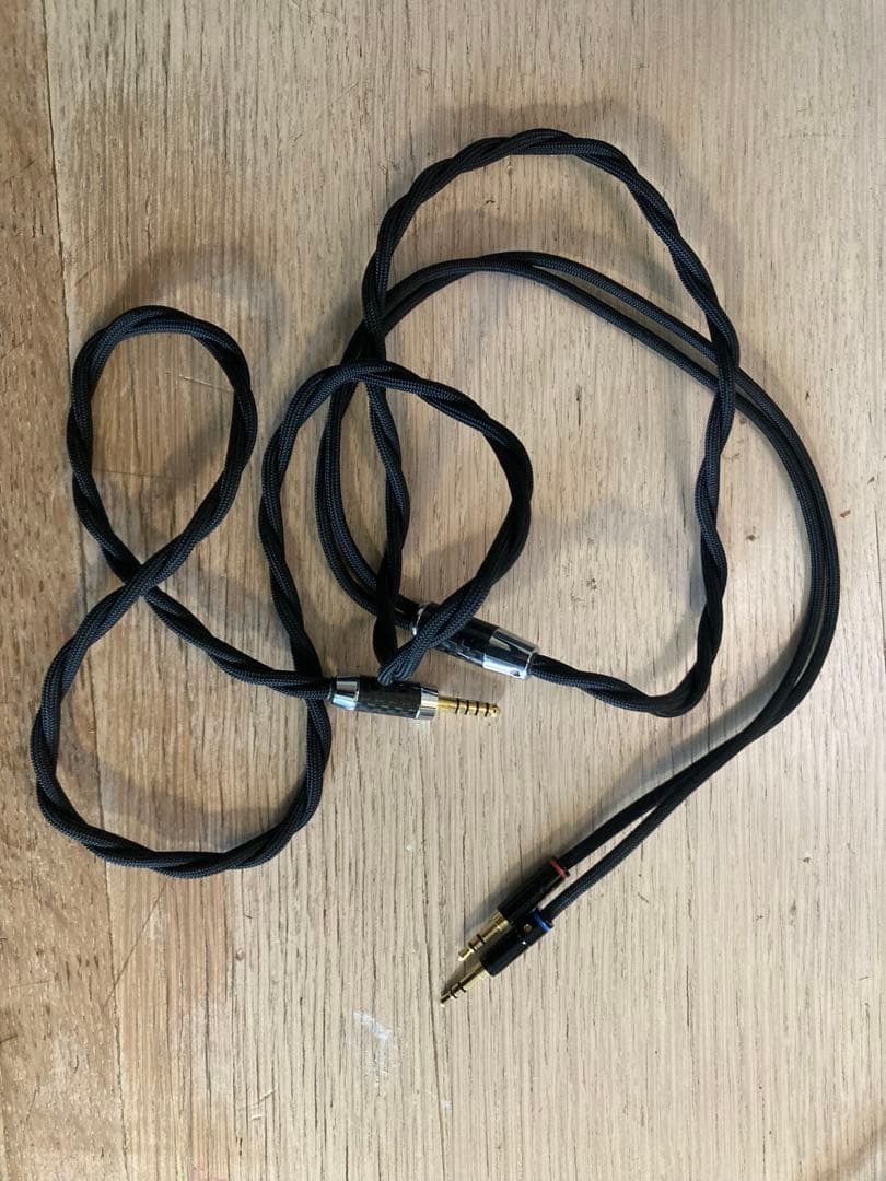 ヘッドホン Focal clear og