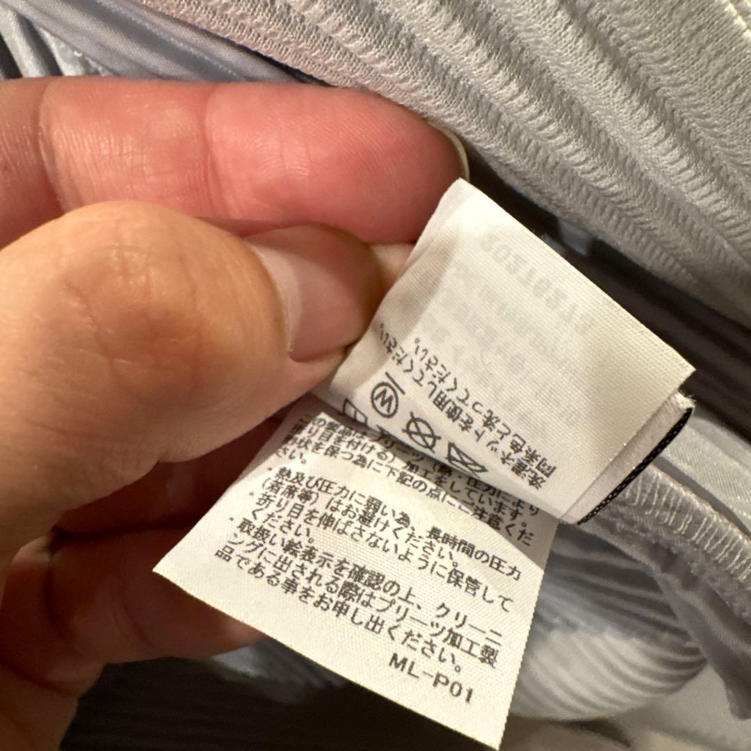 HOMME PLISSE ISSEY MIYAKE ジャケットライトグレー