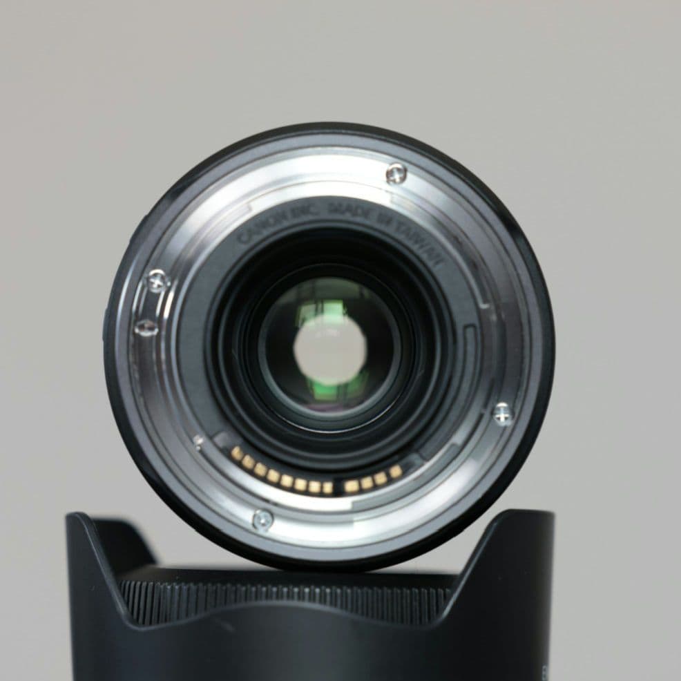 Canon RF 35mm F1.8 マクロレンズ