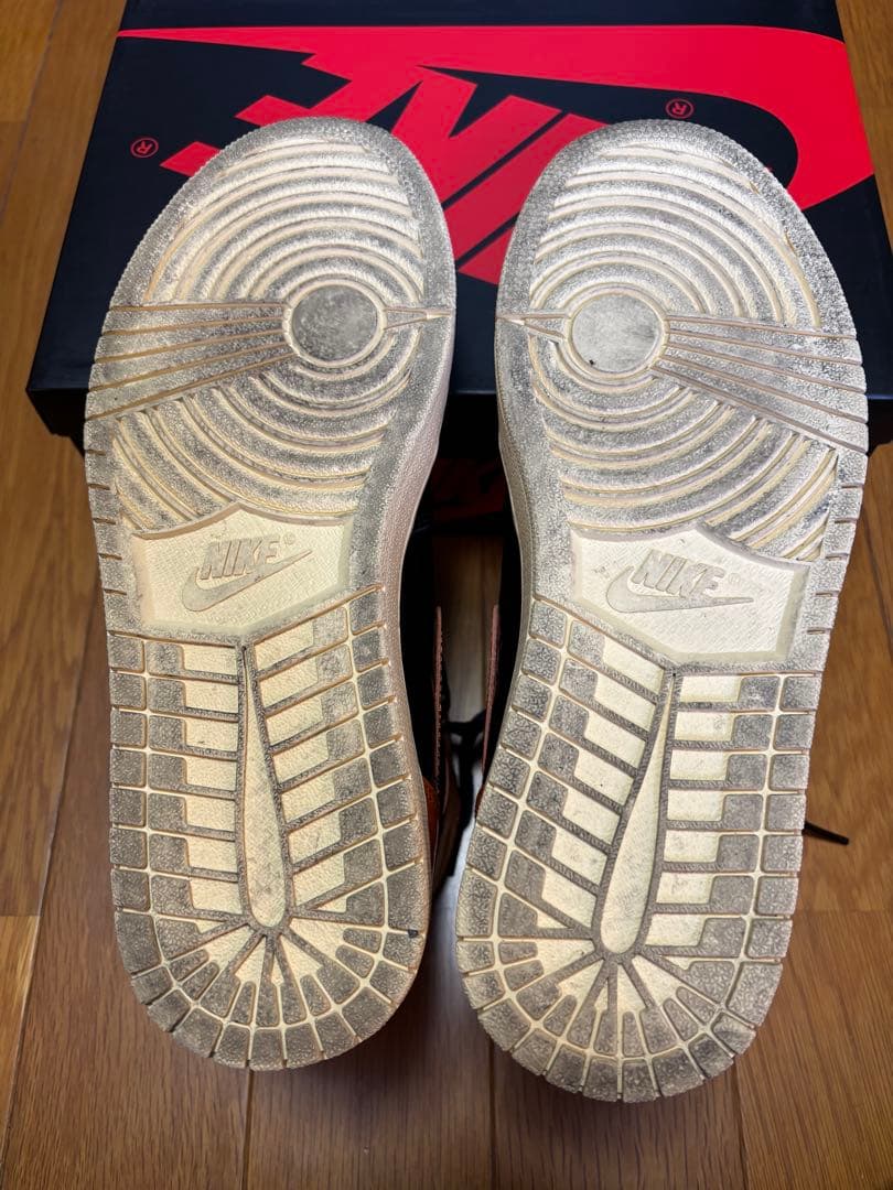 靴 Nike Air Jordan 1 Shattered Backboard