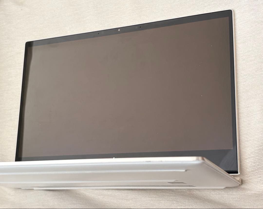 Windowsノート本体 HP Spectre 13-af018TU Core i5 8GB 256GB