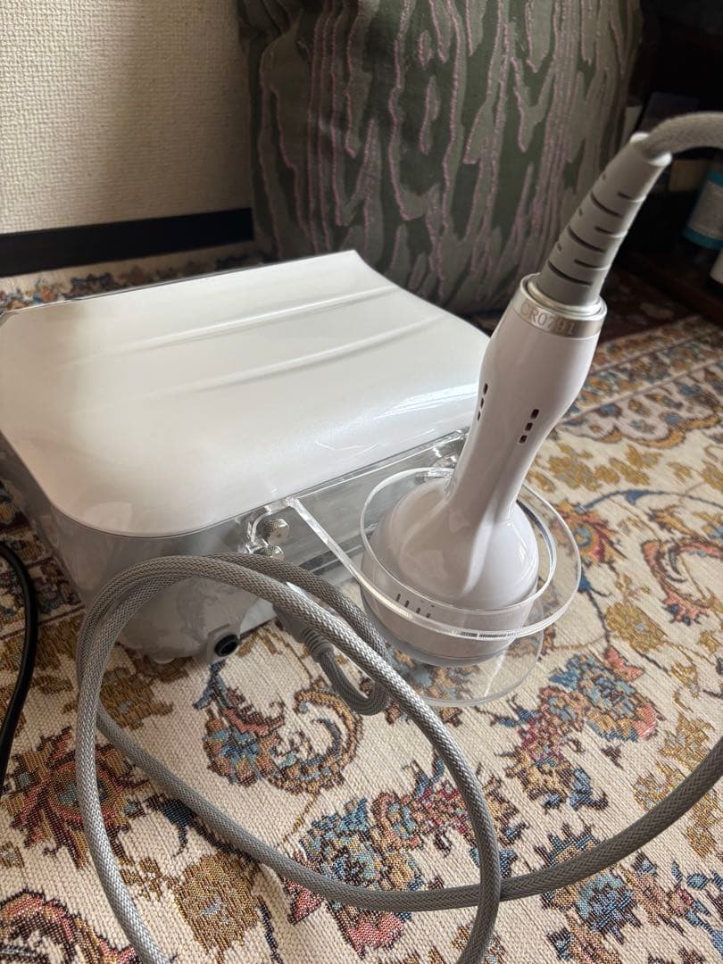 CAVI-R ONE キャビテーション　ダイエット　美容機器