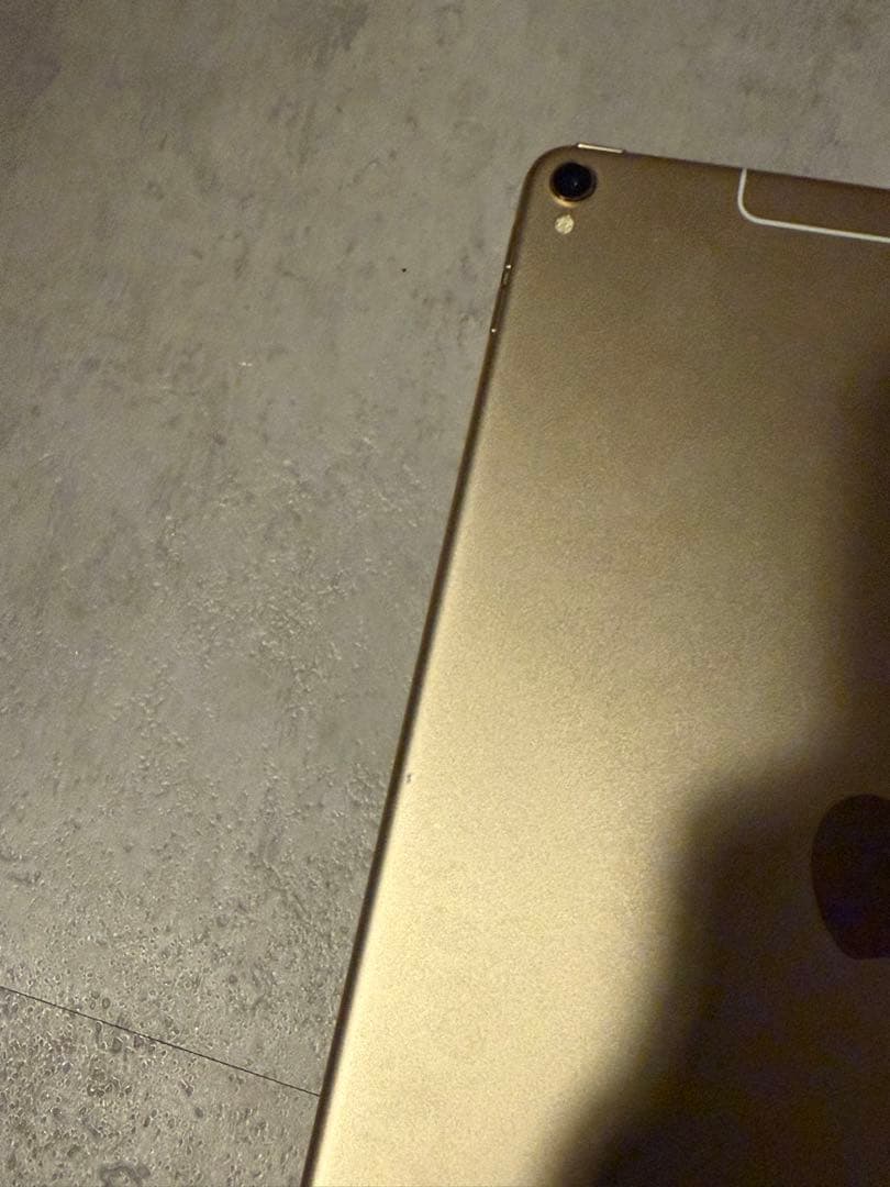 iPad Pro 10.5インチ Wi-Fi+Cellular 64GB