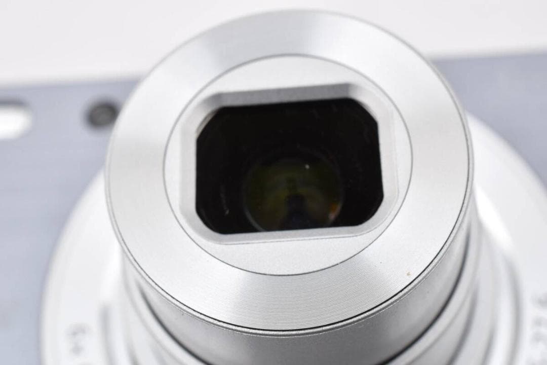 【外観美品】 SONY Cyber Shot DSC-W810 シルバー 動作品