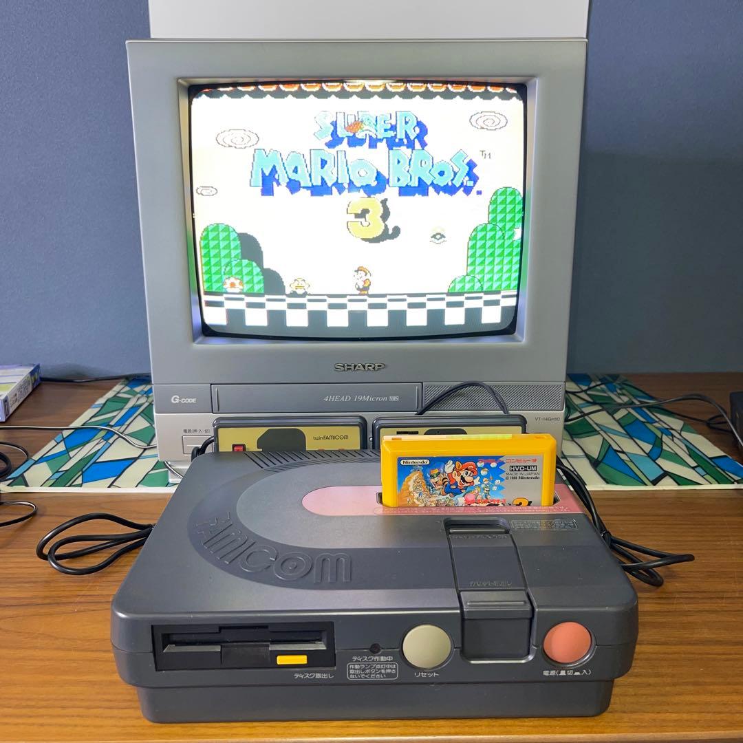 【美品】ブラウン管テレビ　SHARP テレビ&VHSビデオVT-14GH10