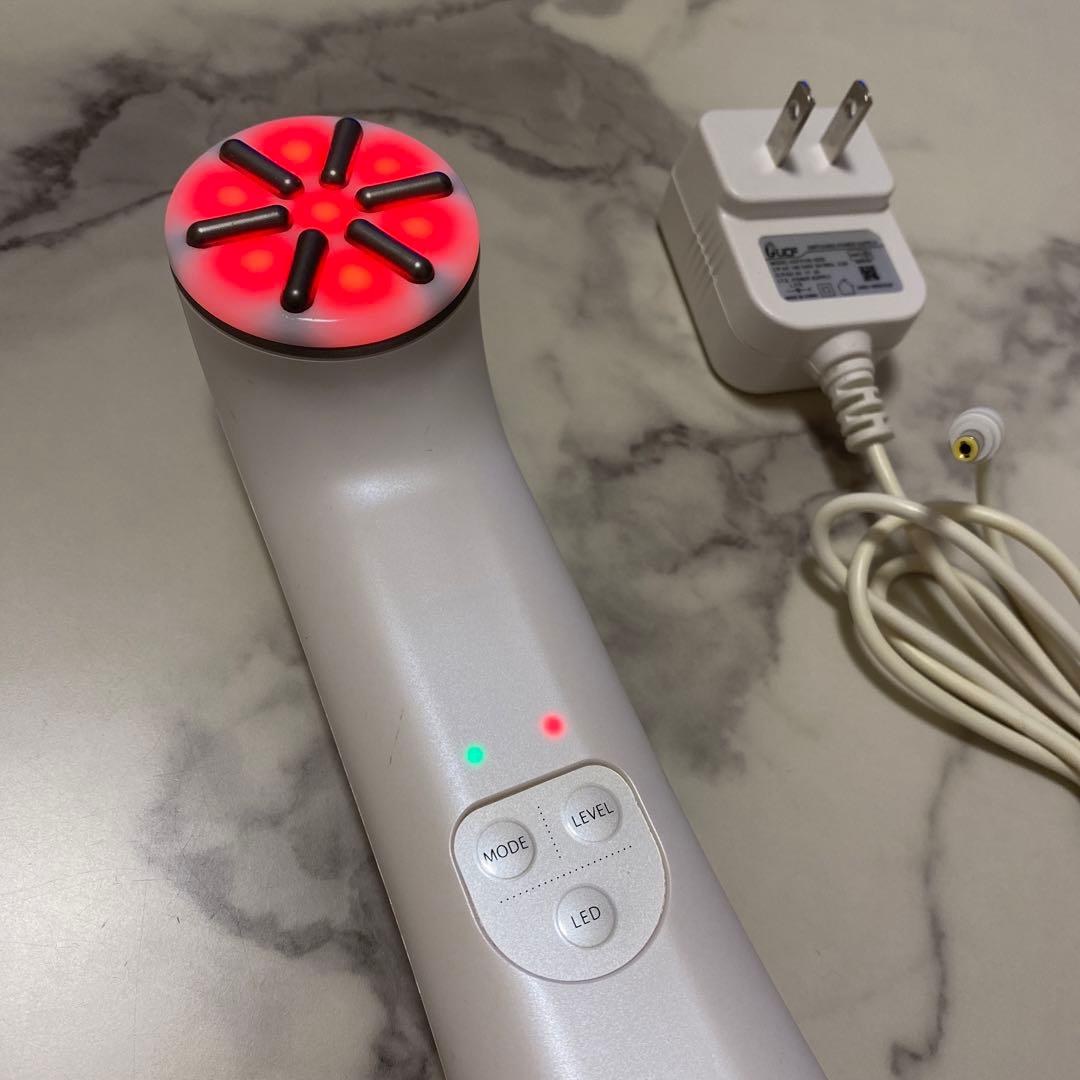 LIFTUNE リフチューン　美顔器