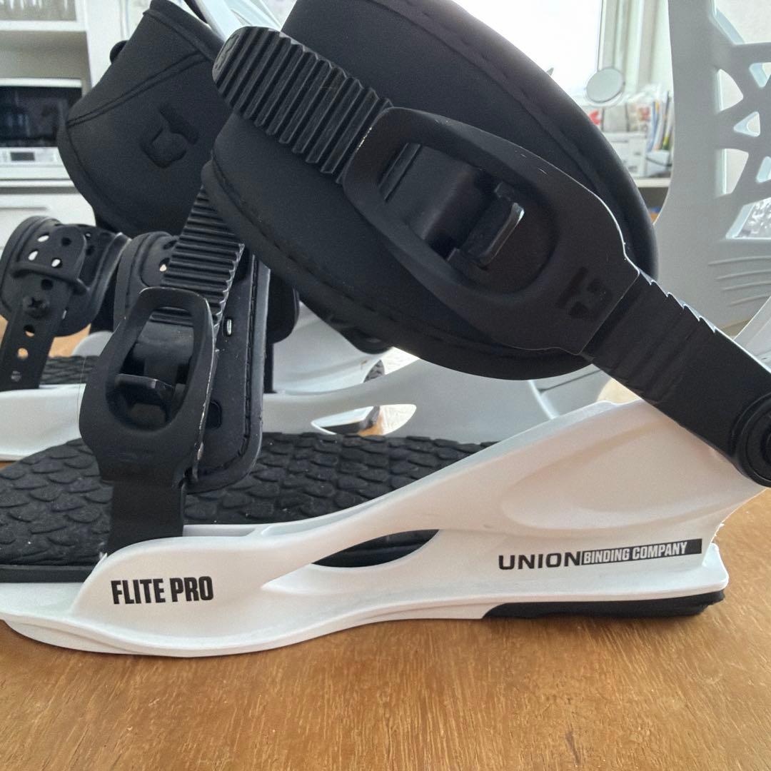 UNION スノーボードビンディング ホワイト