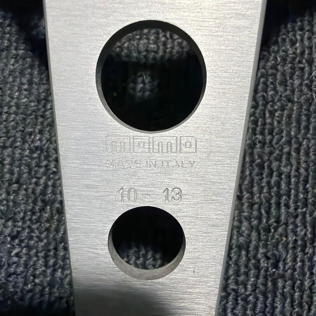 MOMO ステアリング prototipo