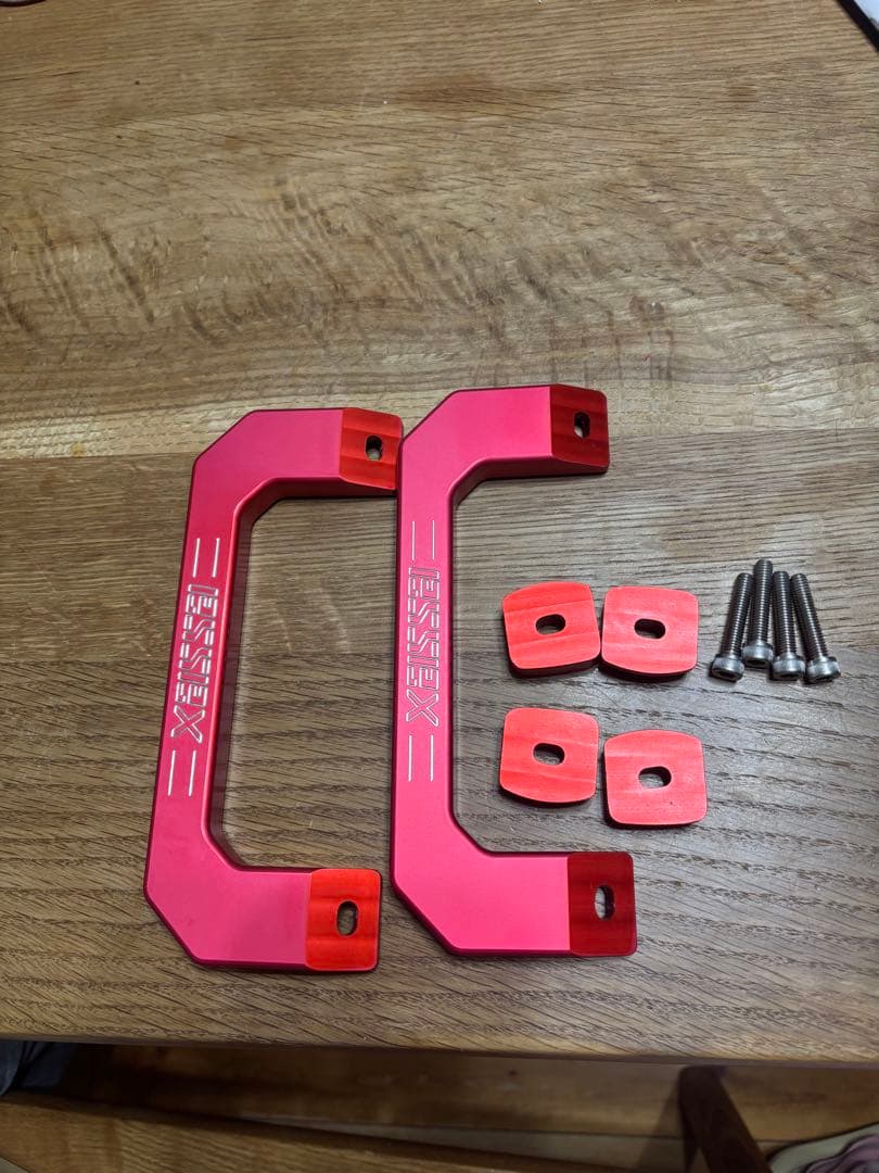 ハイエース ビレットアシストグリップ ESSEX