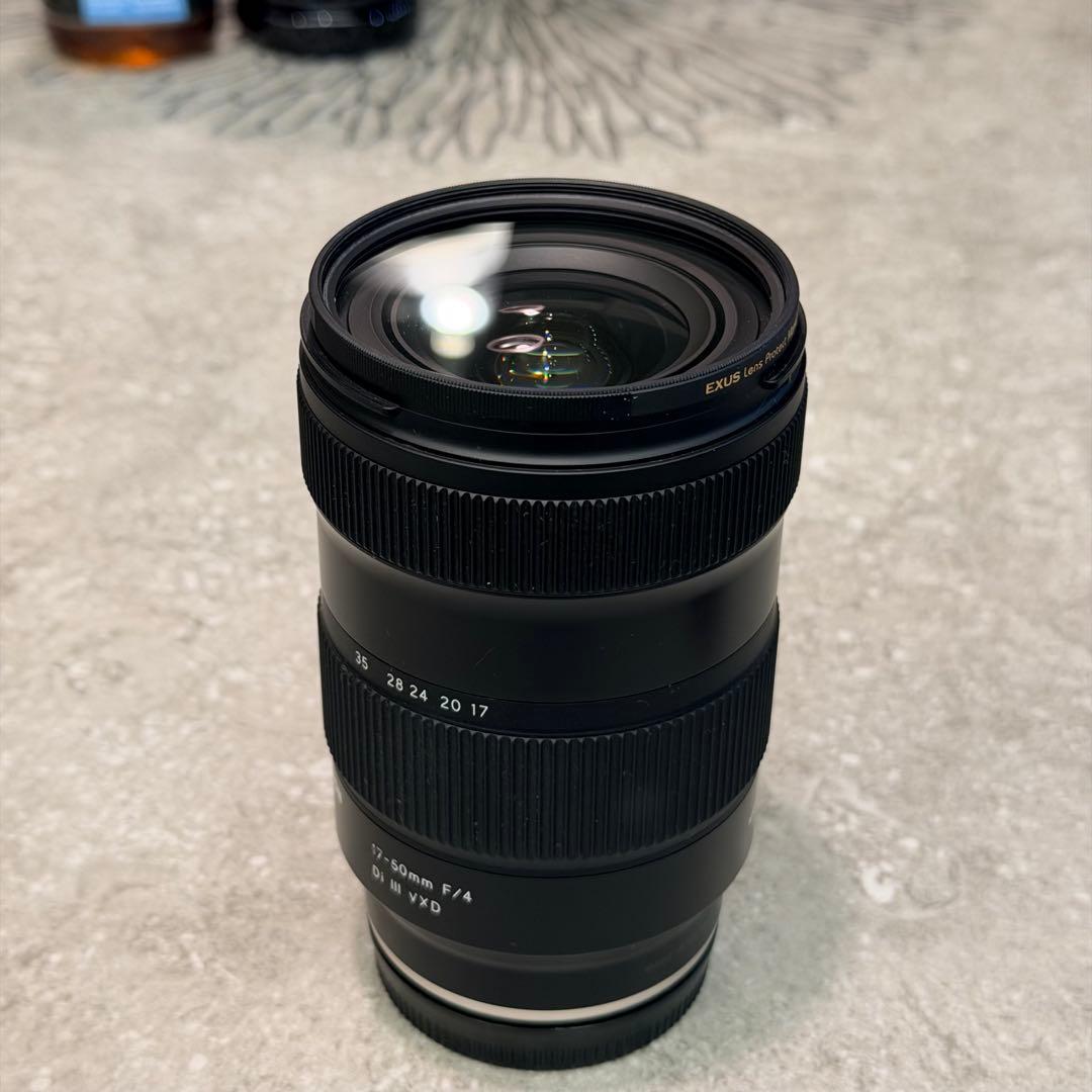 TAMRON17-50mm F/4 Di III VXD ソニーEマウントレンズ