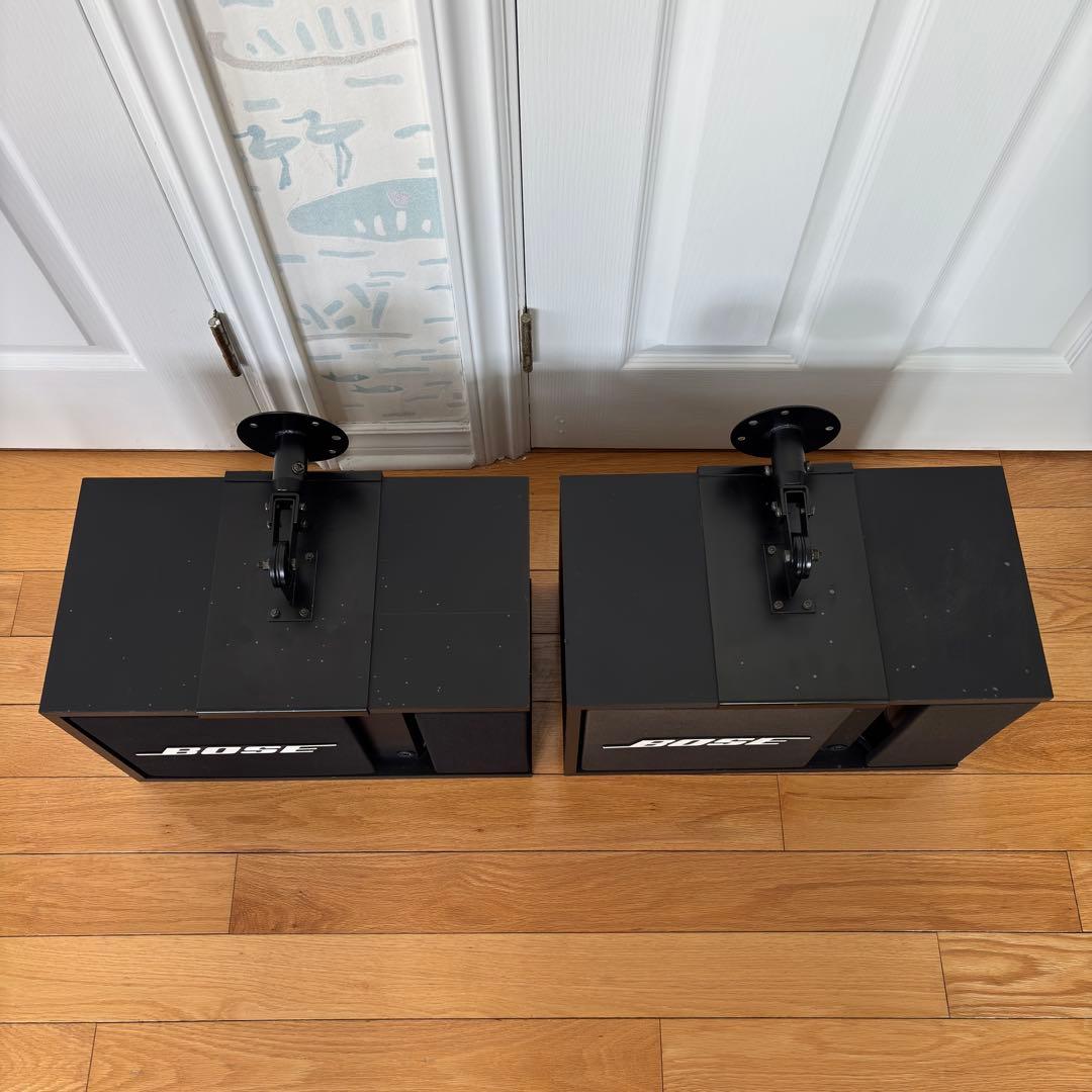 BOSE 301MM II 天吊り金具付き　R側2本セット