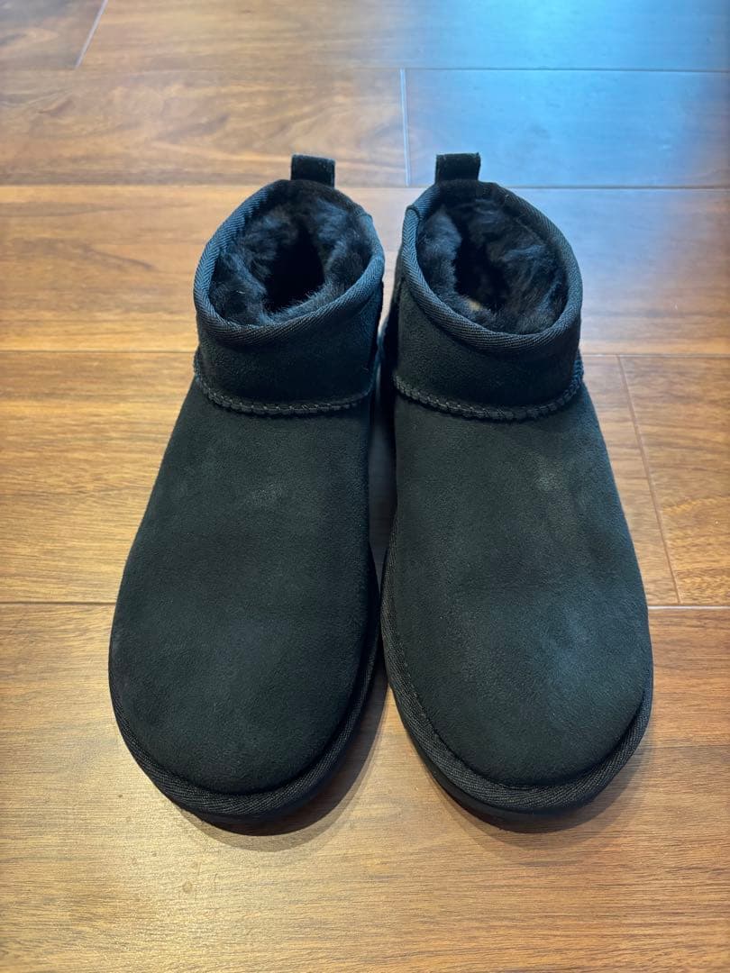 UGG クラシック ウルトラ ミニ