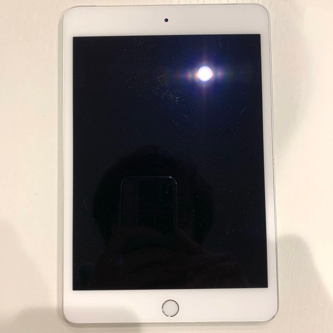 Apple iPad mini4 128GB SIMカードなし シルバー本体