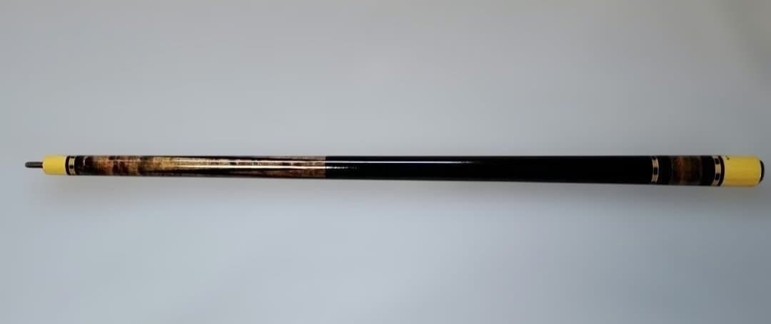 Meucci ビリヤードキュー ケース付き