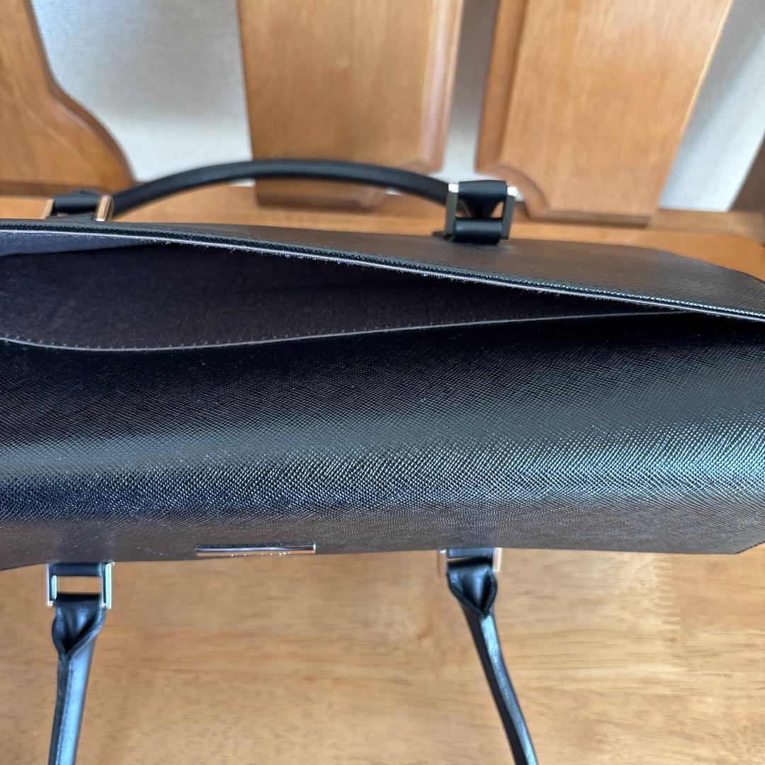 Burberry バーバリー レザーハンドバッグ ノバチェック 黒 ブラック