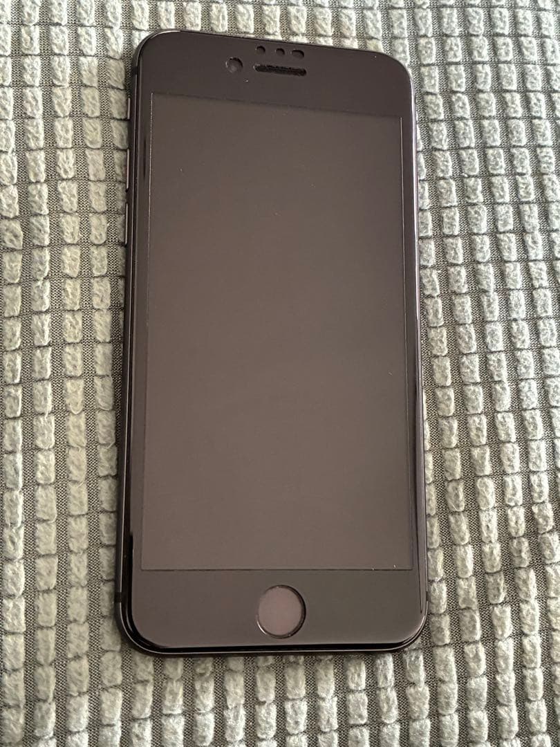 【美品一式】 iPhone 8 (128GB) Space Grey