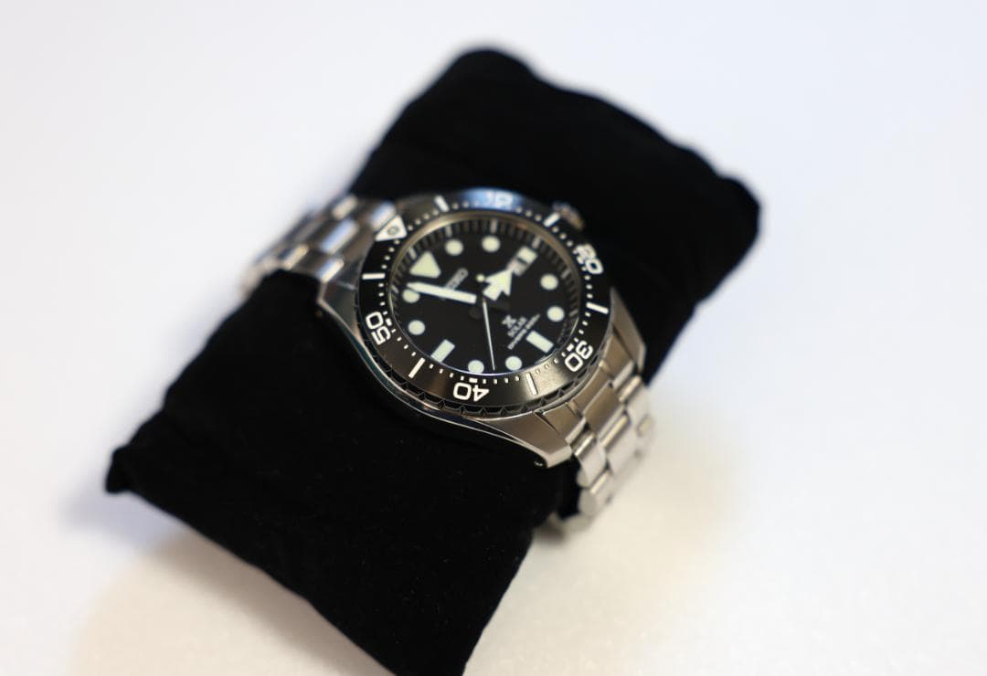 希少 チタン SEIKO PROSPEX ダイバーズ V157-0BN0