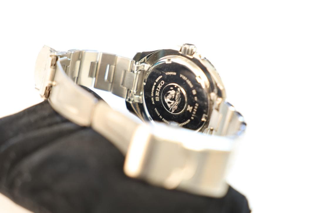 希少 チタン SEIKO PROSPEX ダイバーズ V157-0BN0