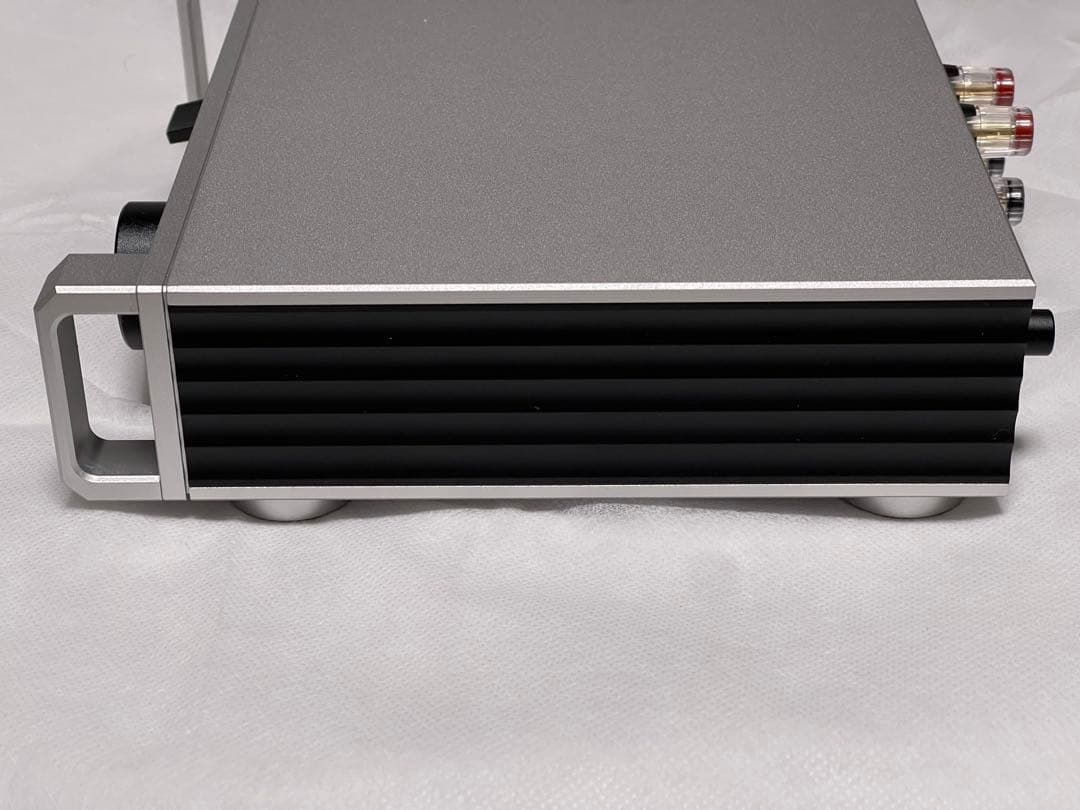 Sabaj A20a アンプ　使用時間僅かの美品