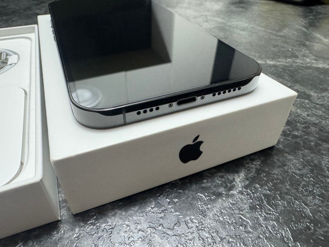 Apple iPhone 14 Pro Max 256GBスペースブラック 本体